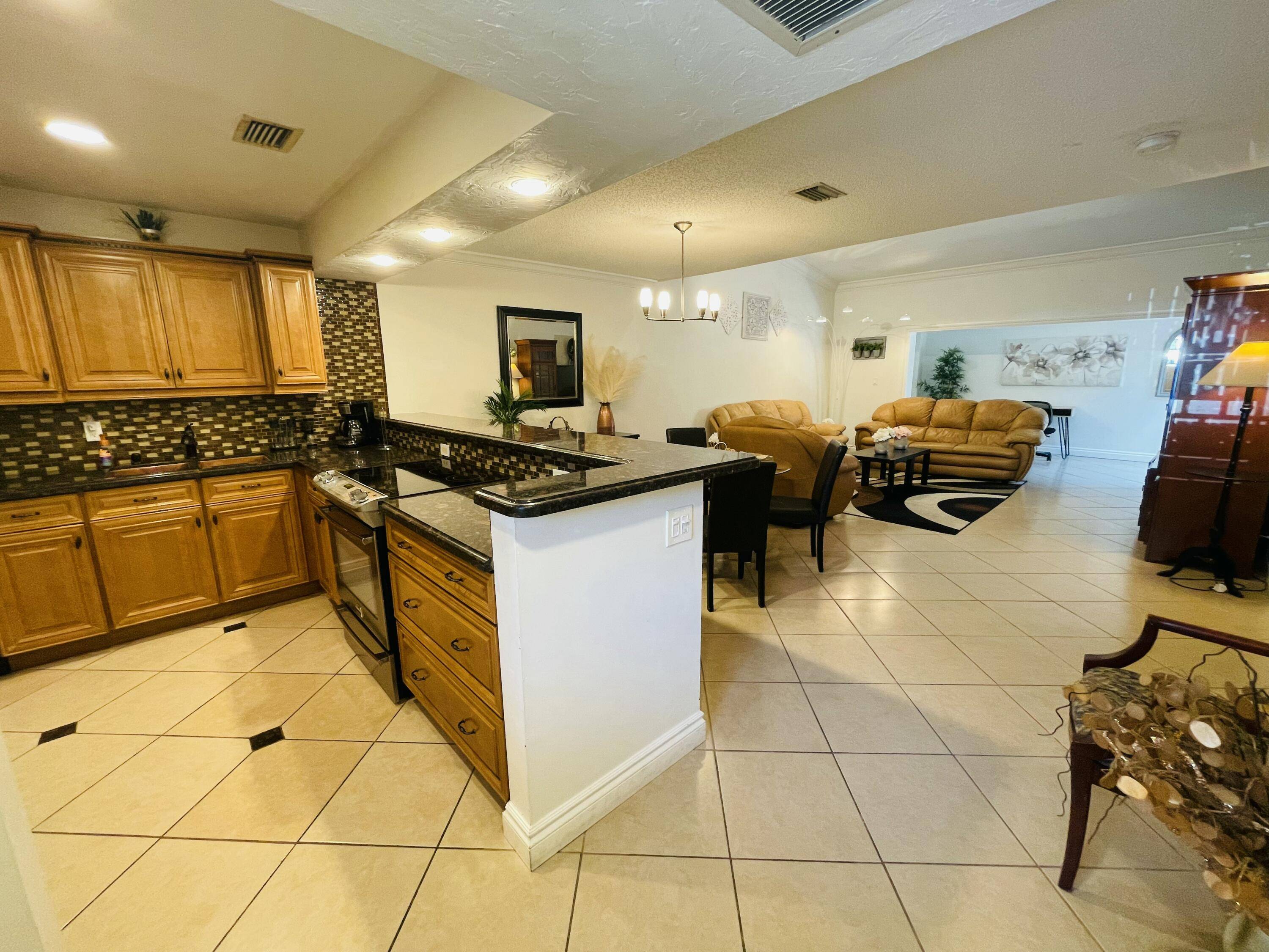 2924 NW 69th CT, Fort Lauderdale, FL 33309