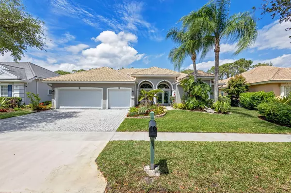Stuart, FL 34997,3439 SE Fairway Oaks TRL
