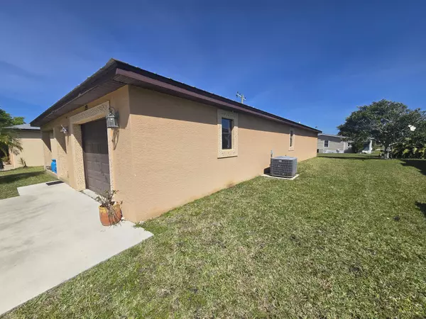 Fort Pierce, FL 34951,39 Ipanema WAY