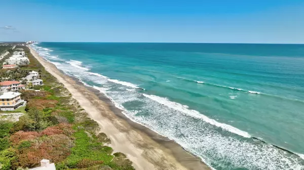 Stuart, FL 34996,1550 NE Ocean BLVD 302