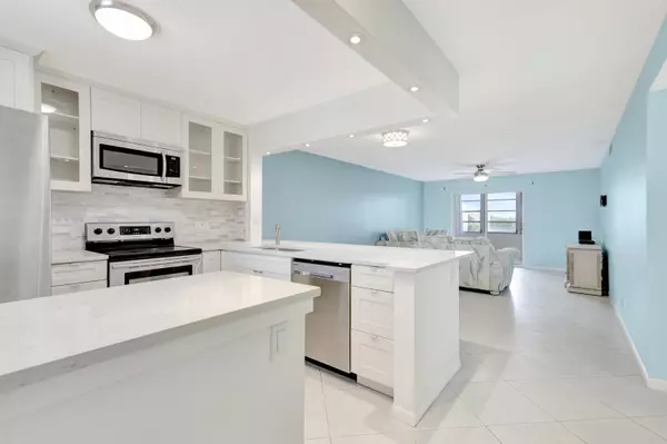 2601 NE 3rd CT 3120, Boynton Beach, FL 33435