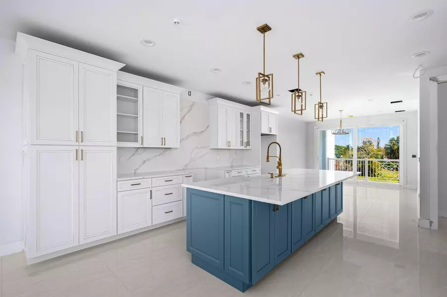 105 Desota ST, Fort Pierce, FL 34949