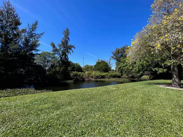 West Palm Beach, FL 33407,4713 47th WAY