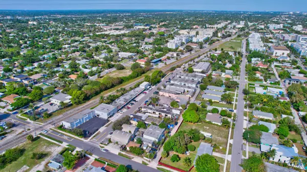 Delray Beach, FL 33483,375 SE 2nd AVE