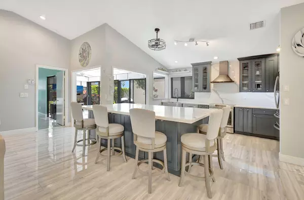2430 NW 14th ST, Delray Beach, FL 33445