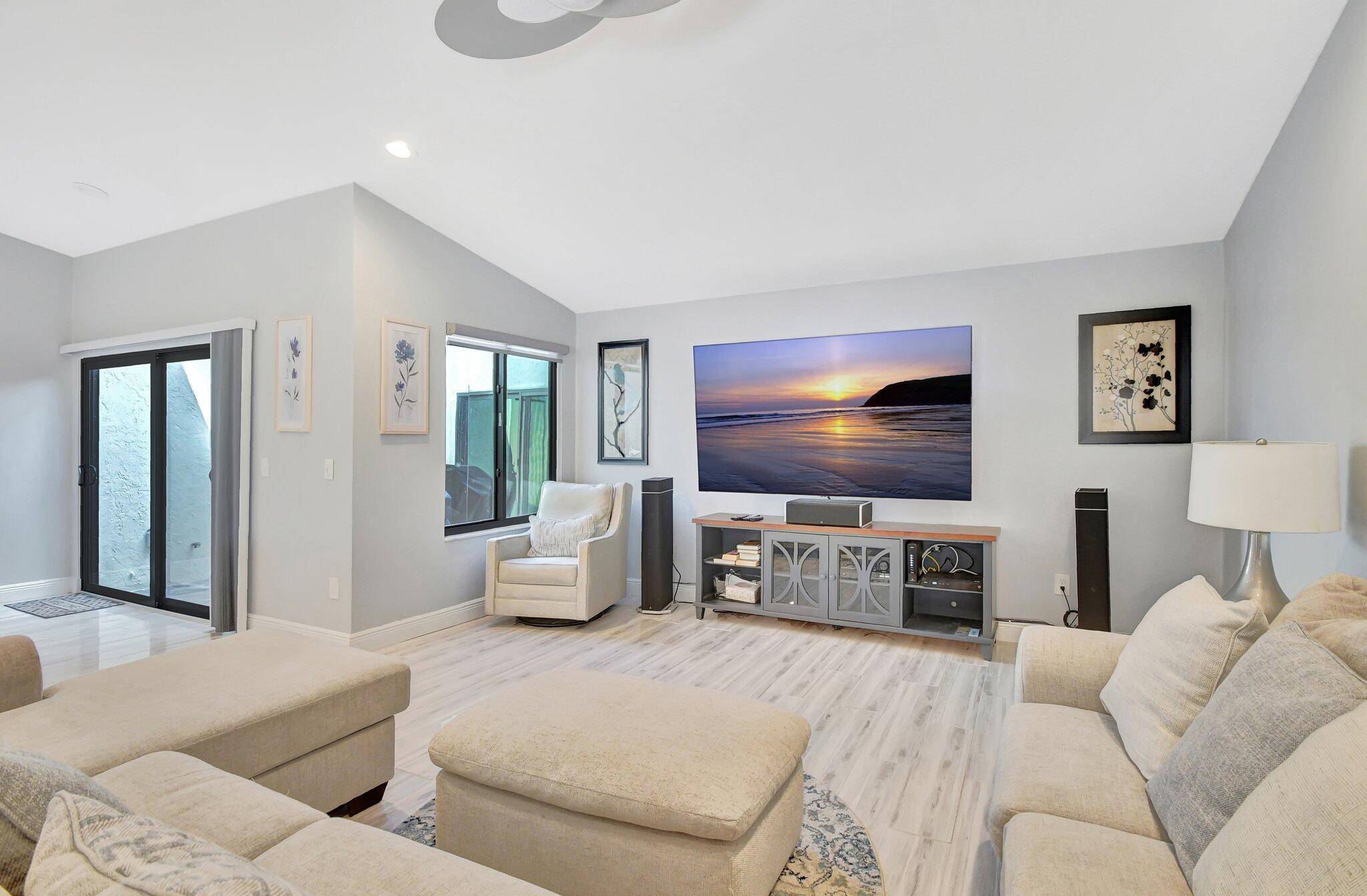 Delray Beach, FL 33445,2430 NW 14th ST