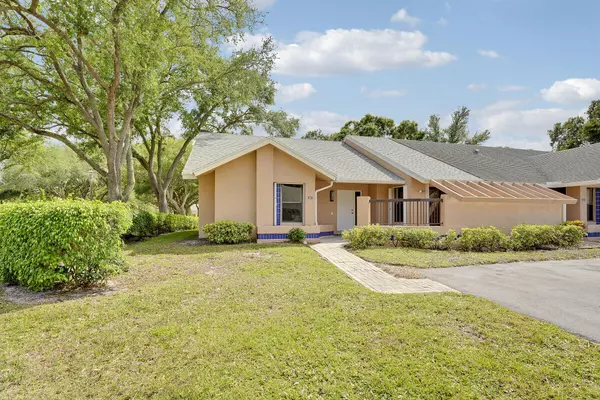Boca Raton, FL 33498,10940 Lake Front PL