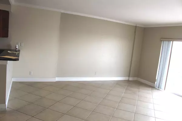 Fort Lauderdale, FL 33306,2900 NE 30th ST A8