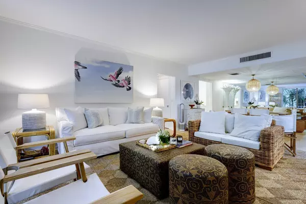 Palm Beach, FL 33480,226 Brazilian AVE 2b