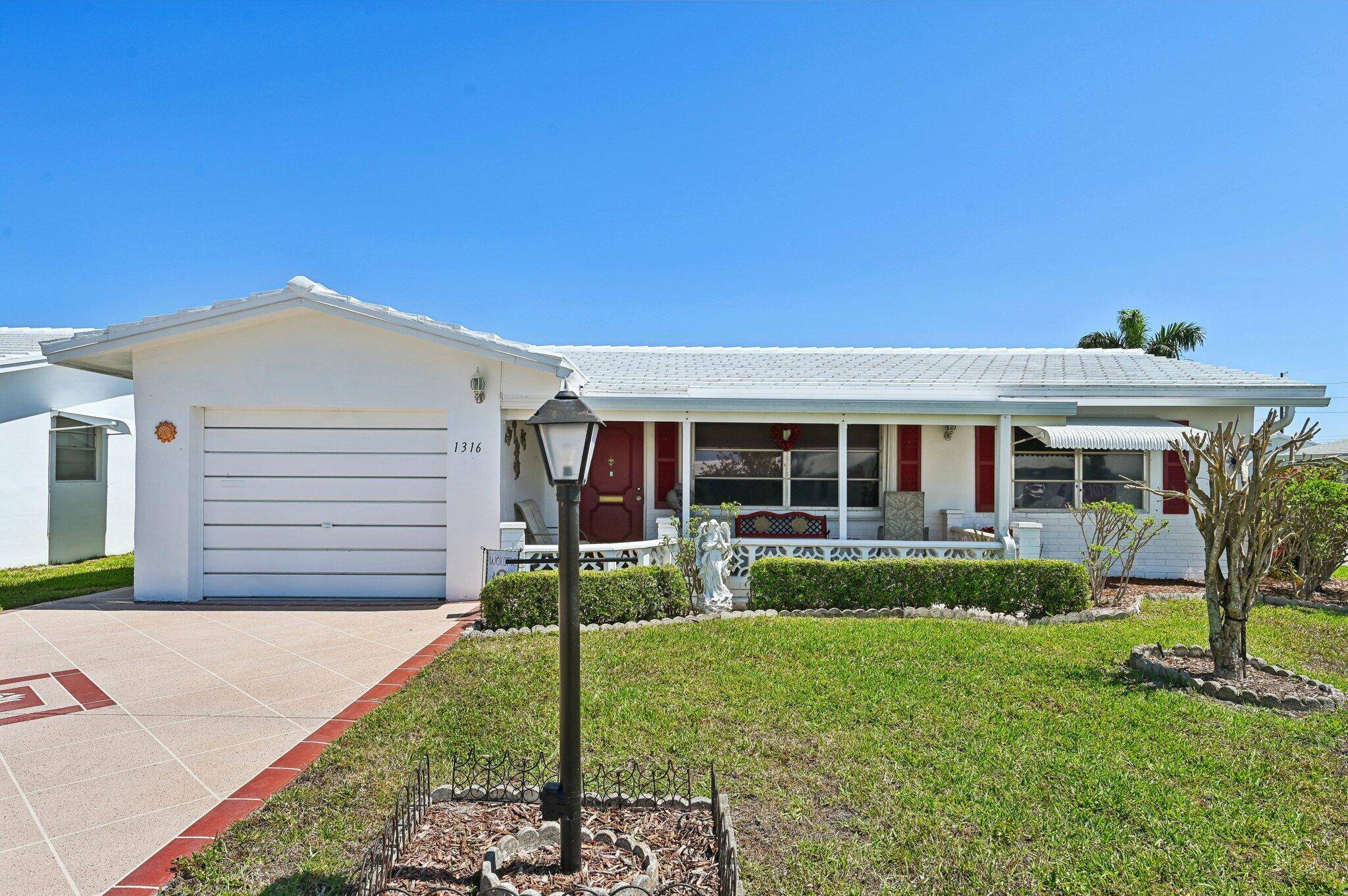 1316 SW 22nd ST, Boynton Beach, FL 33426