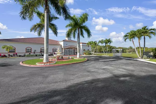 Lake Worth, FL 33467,7025 N Summerville TER