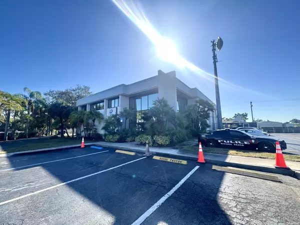 Riviera Beach, FL 33404,4119 W Blue Heron BLVD 21