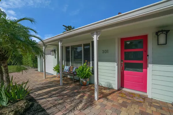Delray Beach, FL 33444,301 Enfield RD