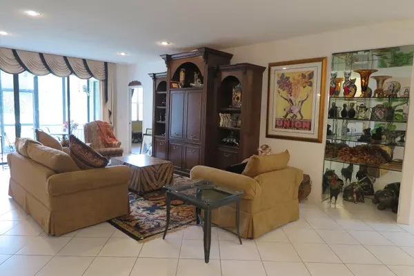 Boca Raton, FL 33433,22799 E Trelawny Ter TER E