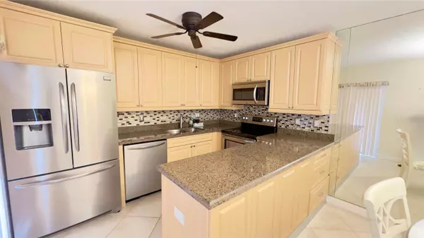 Deerfield Beach, FL 33442,2824 SW 12th ST