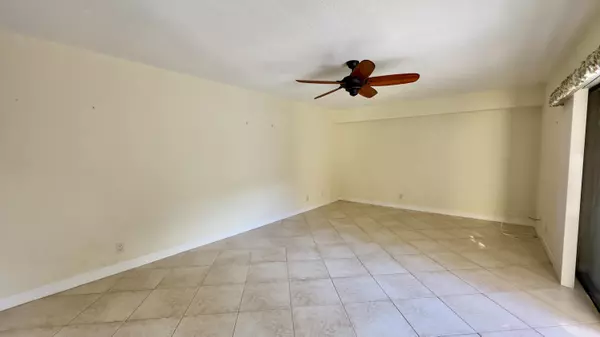 Deerfield Beach, FL 33442,2824 SW 12th ST