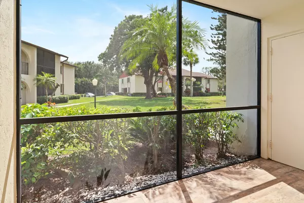 West Palm Beach, FL 33417,4885 Sable Pine CIR B1