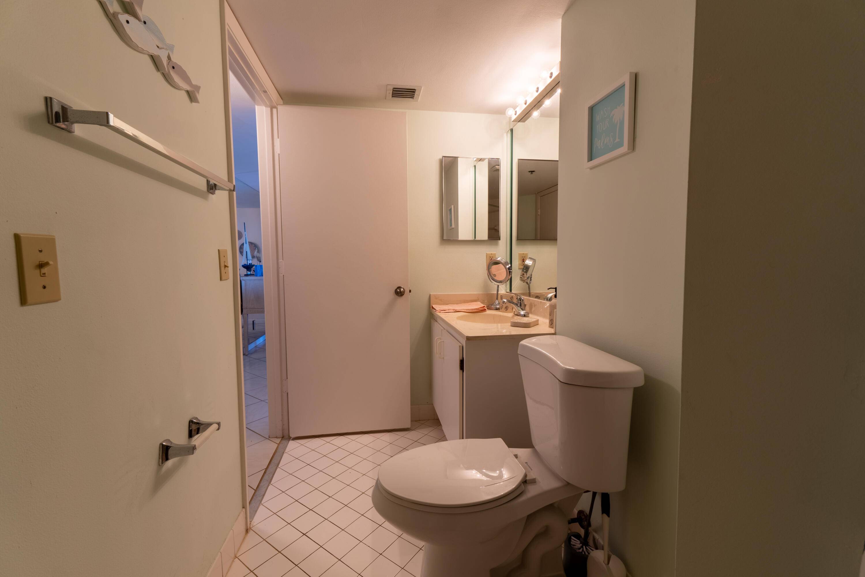 Hutchinson Island, FL 34949,3120 N Highway A1a 1004