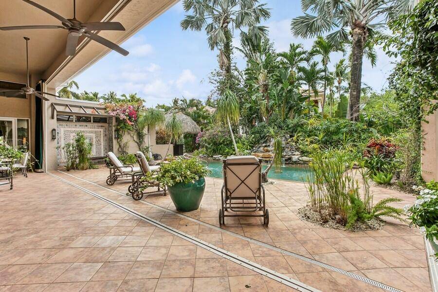 Jupiter, FL 33477,404 Mariner DR