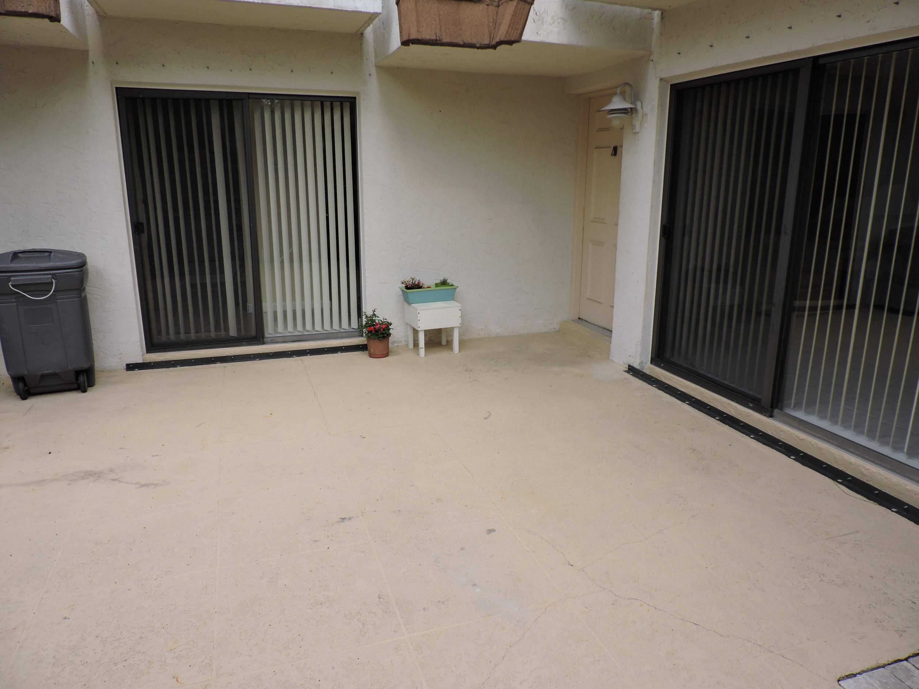 Jupiter, FL 33458,825 Center ST 7c