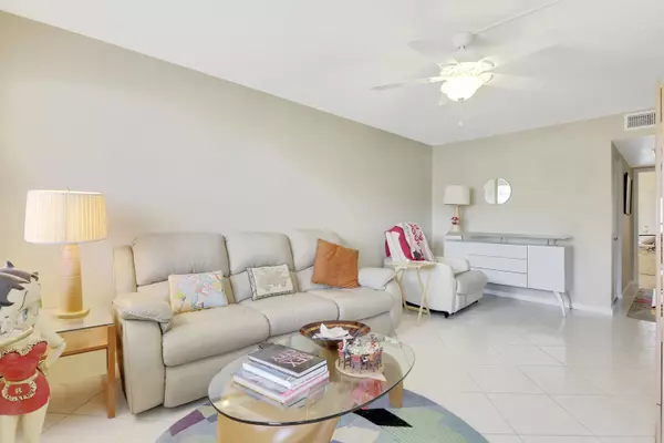 Boca Raton, FL 33434,1016 Rexford A 1016