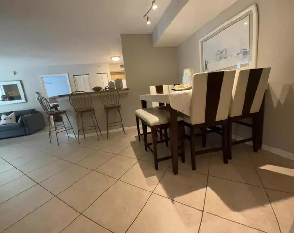 Boynton Beach, FL 33435,805 Villa Circle