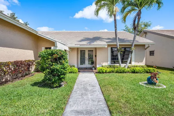 Boca Raton, FL 33433,6053 Petaluma DR