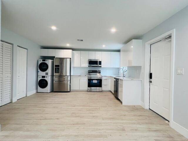 Delray Beach, FL 33444,206 SE 1st AVE 2