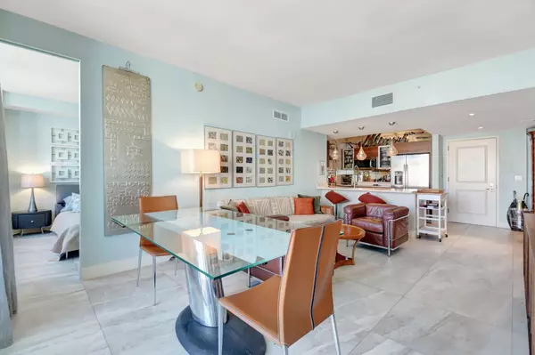 West Palm Beach, FL 33401,480 Hibiscus ST 736