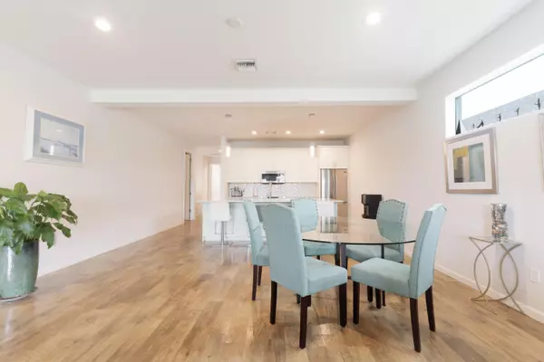 Vero Beach, FL 32967,2172 Falls MNR