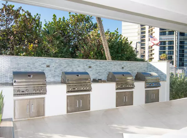 Highland Beach, FL 33487,4748 S Ocean BLVD 4b