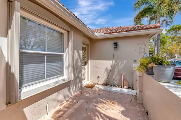 Weston, FL 33327,2067 Borealis WAY