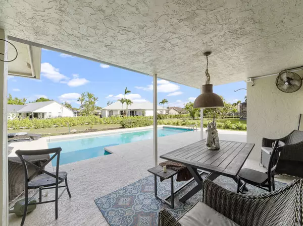 Wellington, FL 33414,15775 Meadow Wood DR