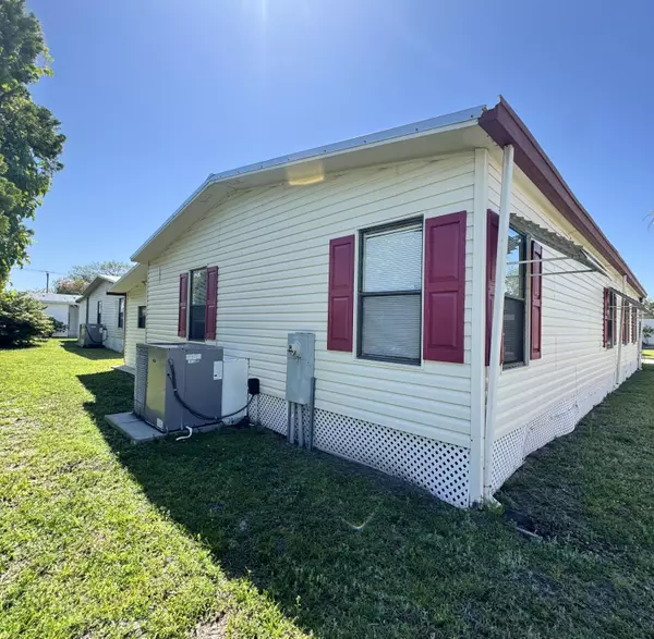Fort Pierce, FL 34951,13982 Zorzal AVE