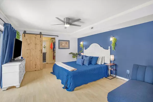 8339 Boca Rio DR Boca Raton, FL 33433