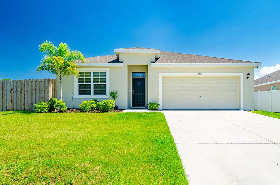 1508 SE Talavera ST, Palm Bay, FL 32909