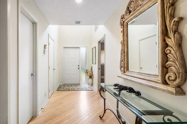 Lake Worth, FL 33467,6935 Fountains CIR 6935