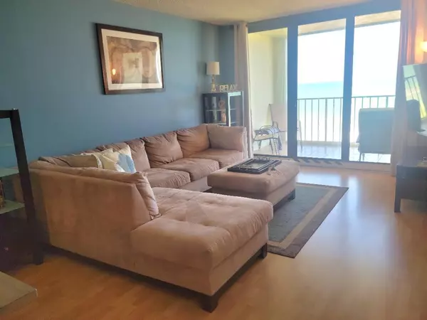 Hutchinson Island, FL 34949,4200 N A1a 711