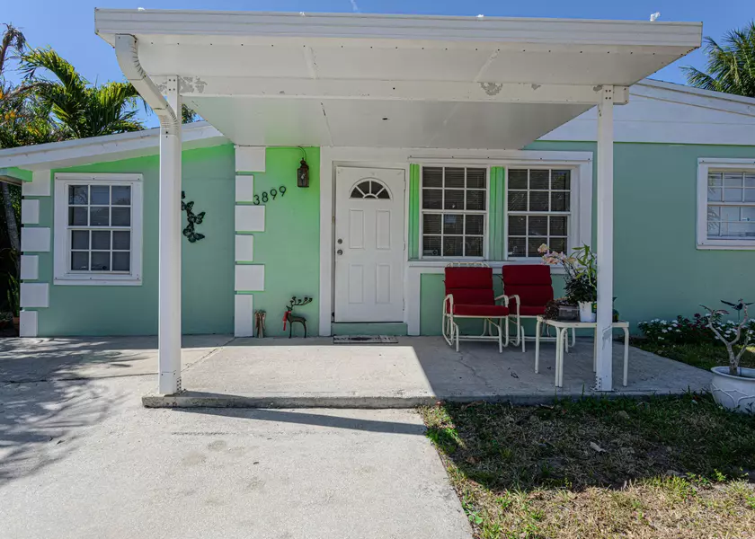 3899 Tuskegee DR, Lake Worth, FL 33462