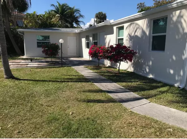 121 S Lake DR B, Lantana, FL 33462