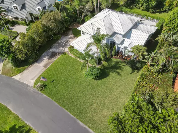 Hobe Sound, FL 33455,8397 SE Woodcrest PL