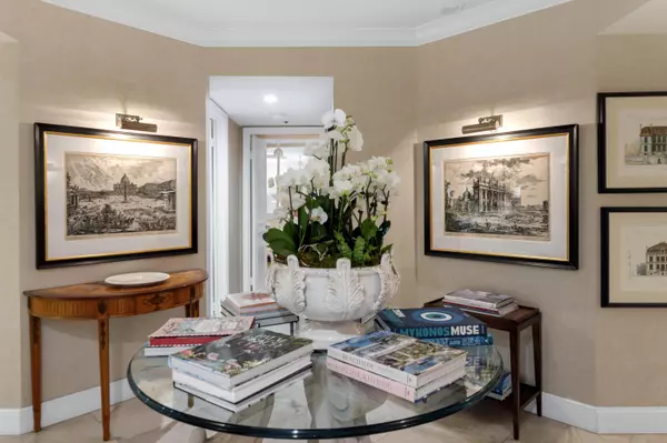 West Palm Beach, FL 33407,1617 N Flagler DR 10b