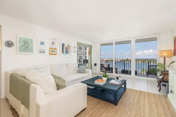 1701 S Flagler DR 1207, West Palm Beach, FL 33401
