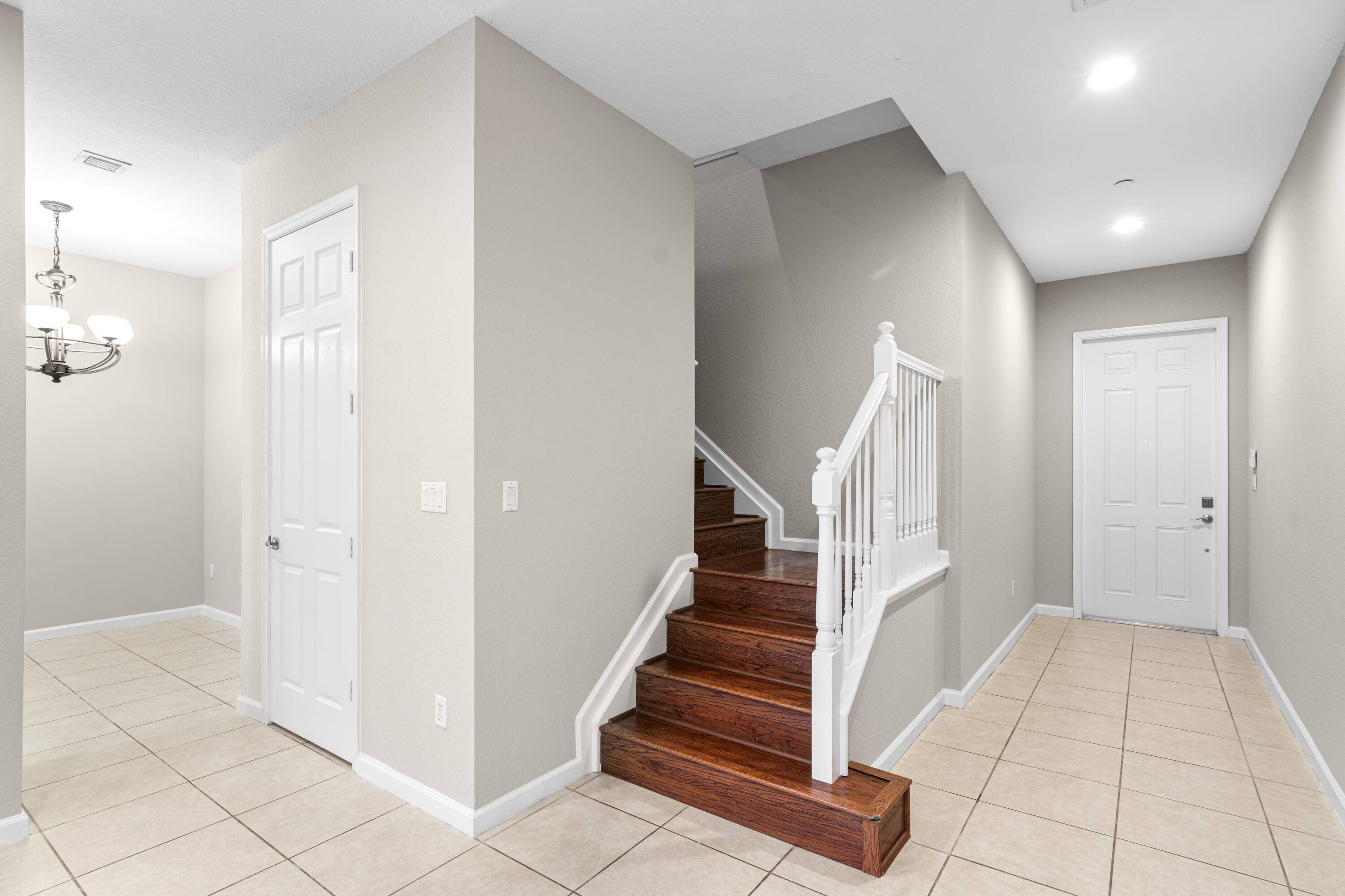 Stuart, FL 34997,252 SW Otter Run PL