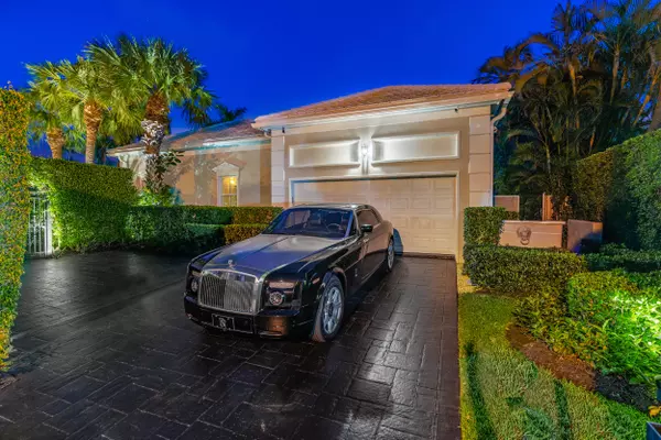 Palm Beach, FL 33480,710 N County RD