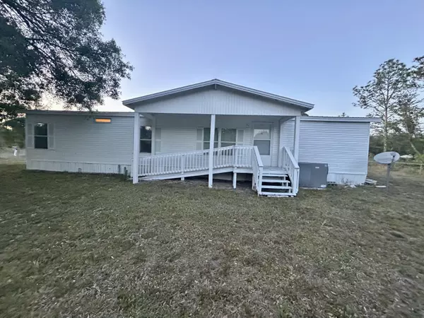 Okeechobee, FL 34972,5805 Ridge CT