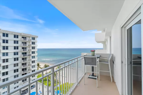 Highland Beach, FL 33487,3301 S Ocean BLVD 808