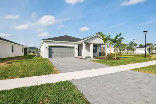 Port Saint Lucie, FL 34986,9068 Dahlia CIR