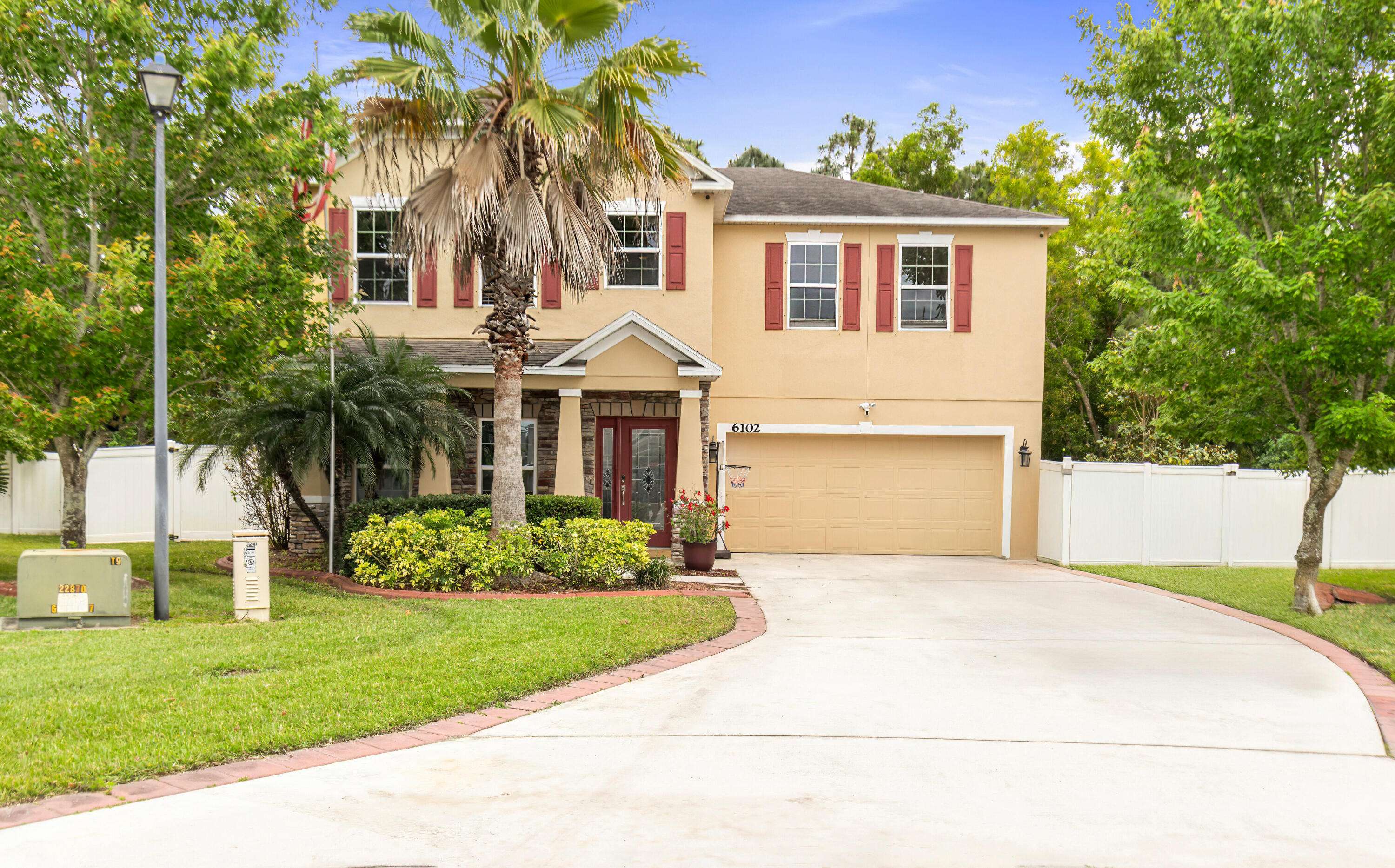 6102 NW Painted Bunting CT, Port Saint Lucie, FL 34986