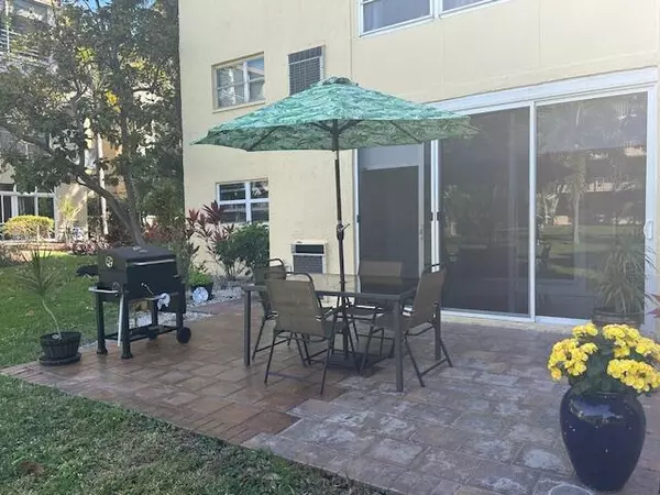 Boynton Beach, FL 33435,2615 NE 3rd CT 112